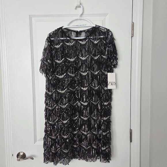 NWT ZARA  WOMAN FRINGED SEQUINI SHIFT DRESS with SLIP XL BLACK 7595552800 - Picture 1 of 7
